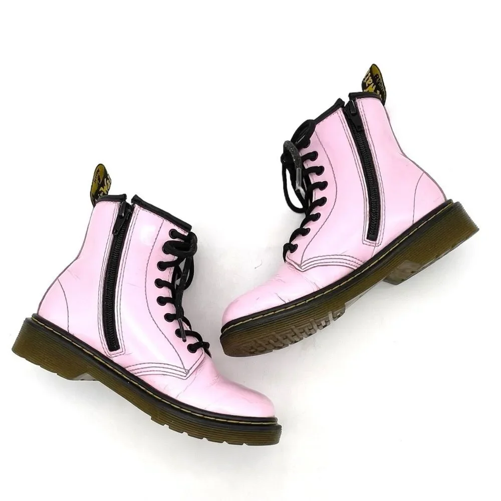 Dr. Martens Junior 1460 8-Eye Combat Boot Light Pastel Pink Leather Girls Size 2